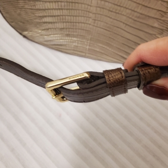 Brahmin Sonny Croc Print Leather Crossbody, Classic w/goldtone hardware - Picture 6 of 15